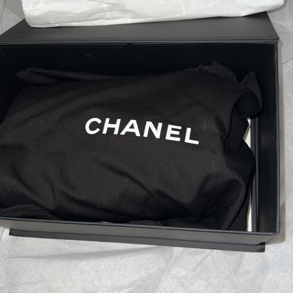 CHANEL MINI Lambskin Quilted Mini Rectangular Flap Light Orange - Picture 15 of 17